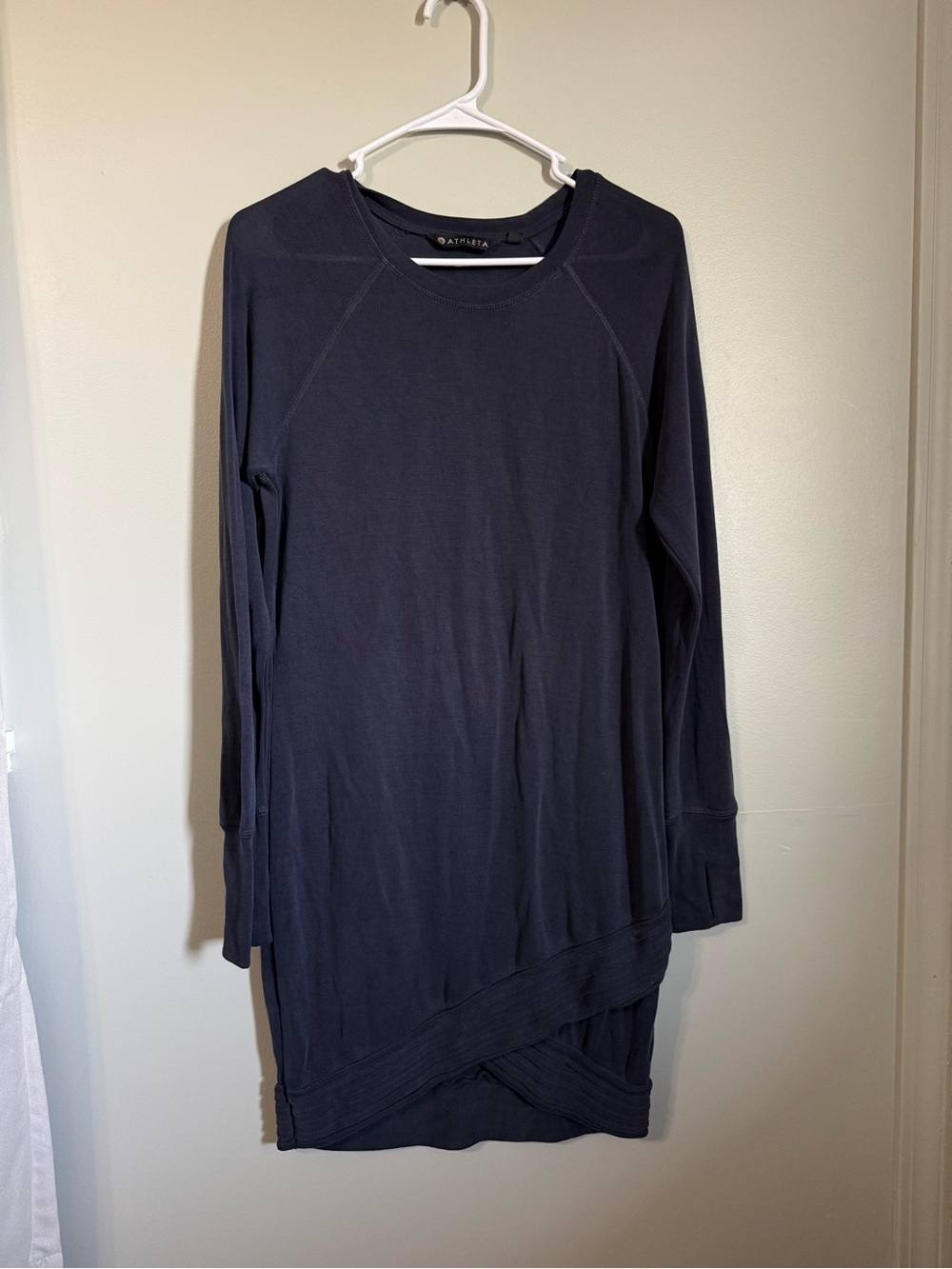 Athleta Criss Cross Sweatshirt Dress Navy Blue Asymmetric Tulip Hem Long Sleeve